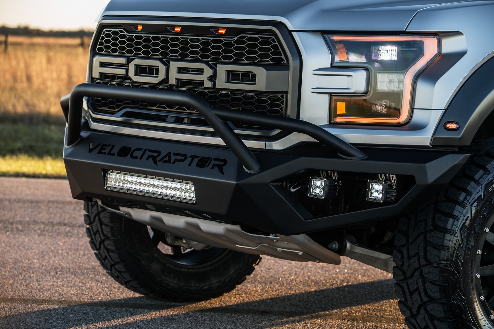 Lorem Ipsum is simply dummy text of the printing and typesetting ndustry. 